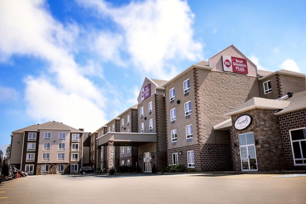 Best Western Plus Dartmouth Hotel & Suites Extérieur photo