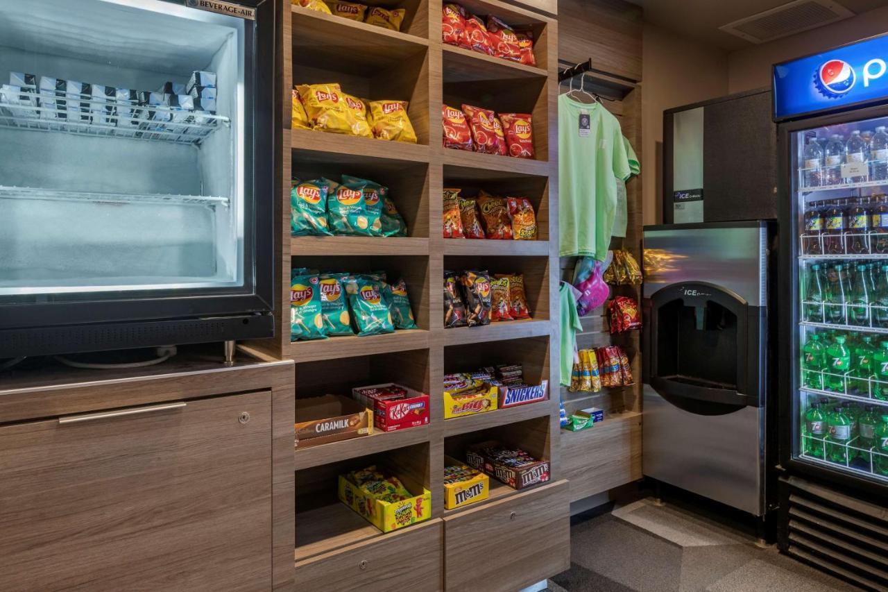 Best Western Plus Dartmouth Hotel & Suites Extérieur photo