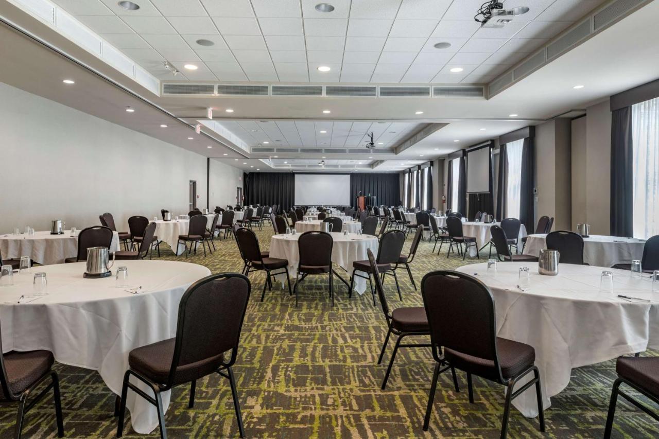 Best Western Plus Dartmouth Hotel & Suites Extérieur photo