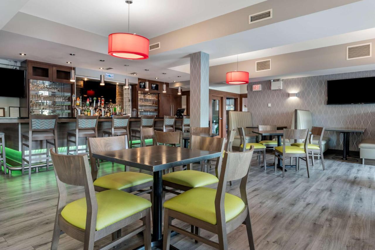 Best Western Plus Dartmouth Hotel & Suites Extérieur photo